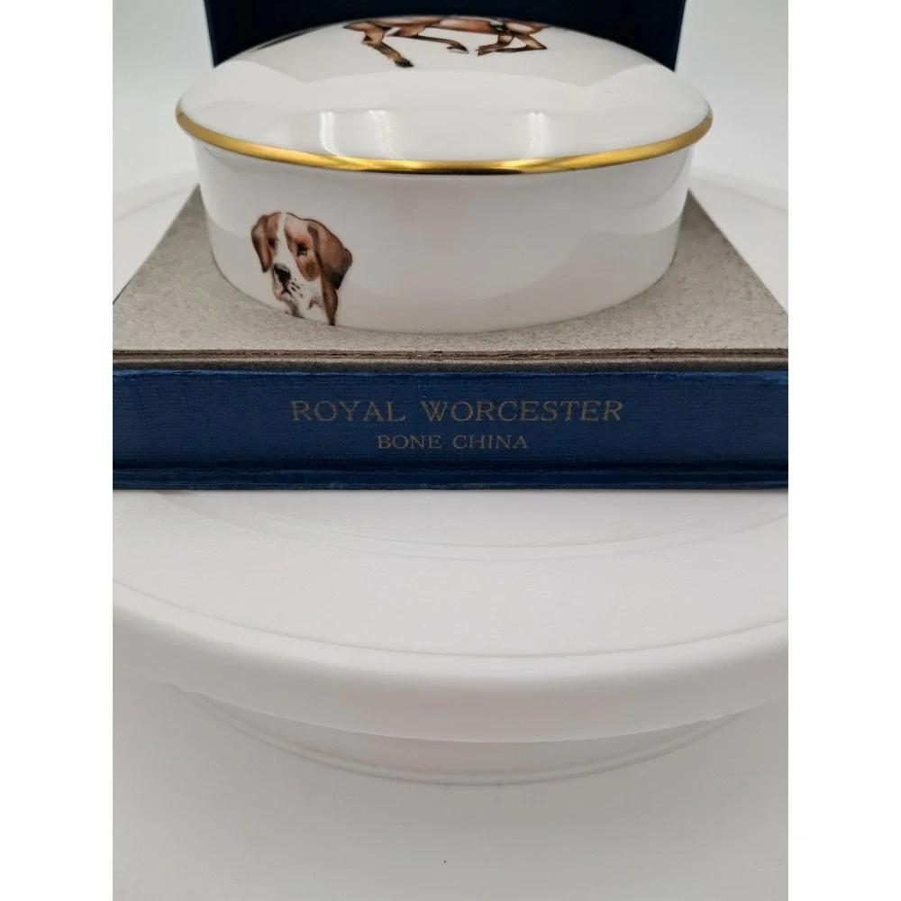 Royal Worcester Bone China‎ Foxhunt Design Trinket Bowl
